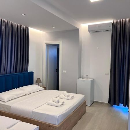 Twins Hotel Ксамил Экстерьер фото