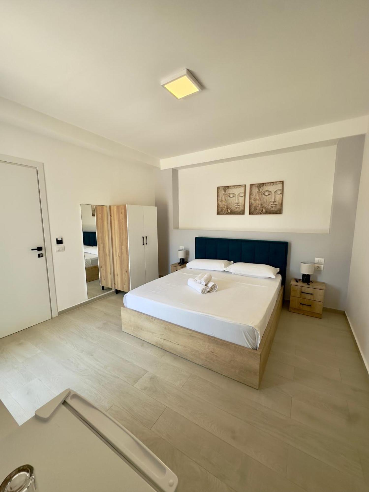 Twins Hotel Ксамил Экстерьер фото